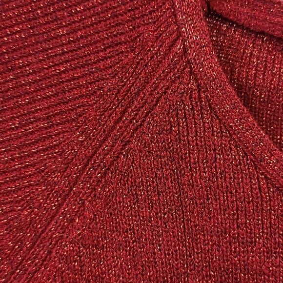 Uniform Petite Red Metallic Shimmer Dressy Sweater John Paul Richard (PM) - Picture 5 of 7